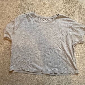 Lululemon Light Gray Short Sleeve Tee